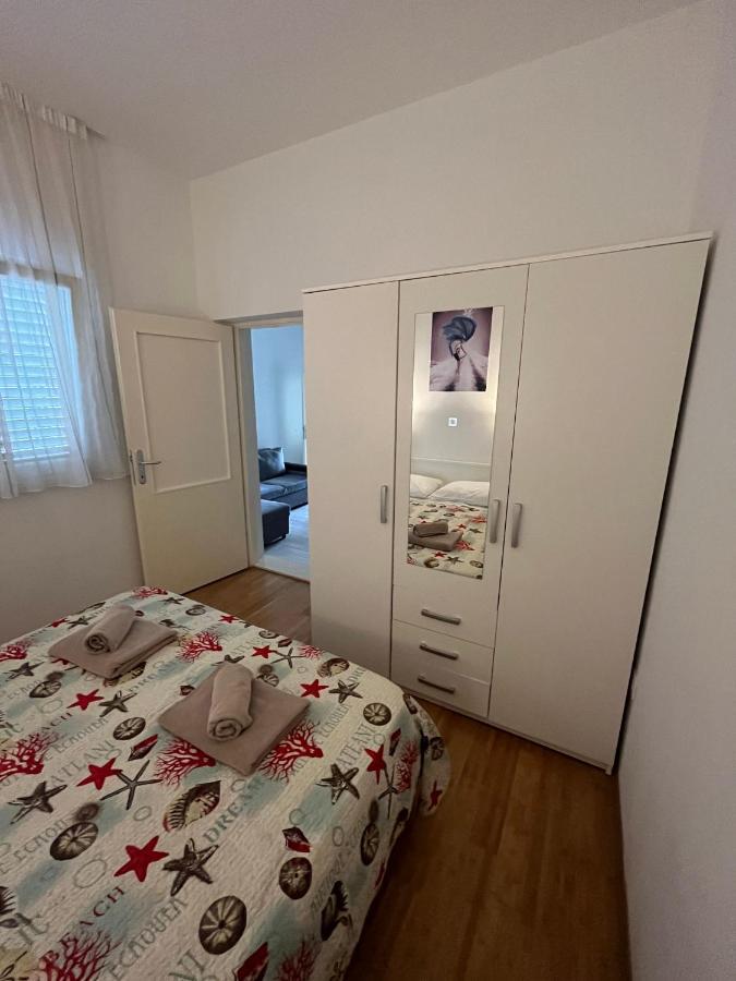 Apartman 3M With Free Parking Split Eksteriør billede