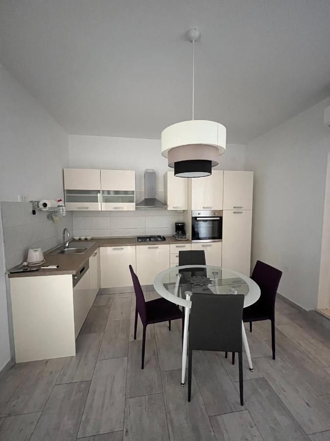 Apartman 3M With Free Parking Split Eksteriør billede